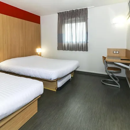 Hotel Clermont-ferrand Sud 2*