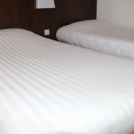 B&B Hotel Clermont-Ferrand Sud Aubiere 2*