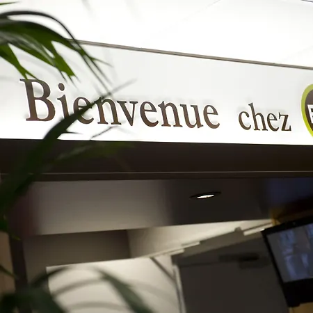 Otel Clermont-ferrand Sud 2*
