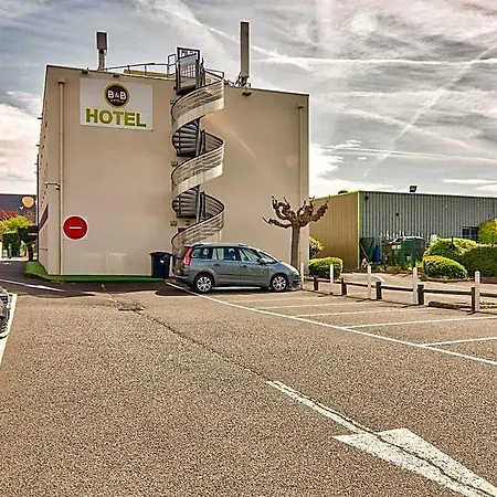 Otel Clermont-ferrand Sud 2*